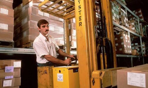 9 Attributes of a Highly-Effective Warehouse Manager