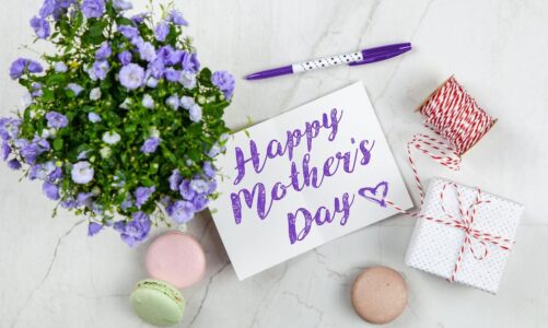 Happy Mothers Day  Quotes, Shayari & Status in Hindi and English